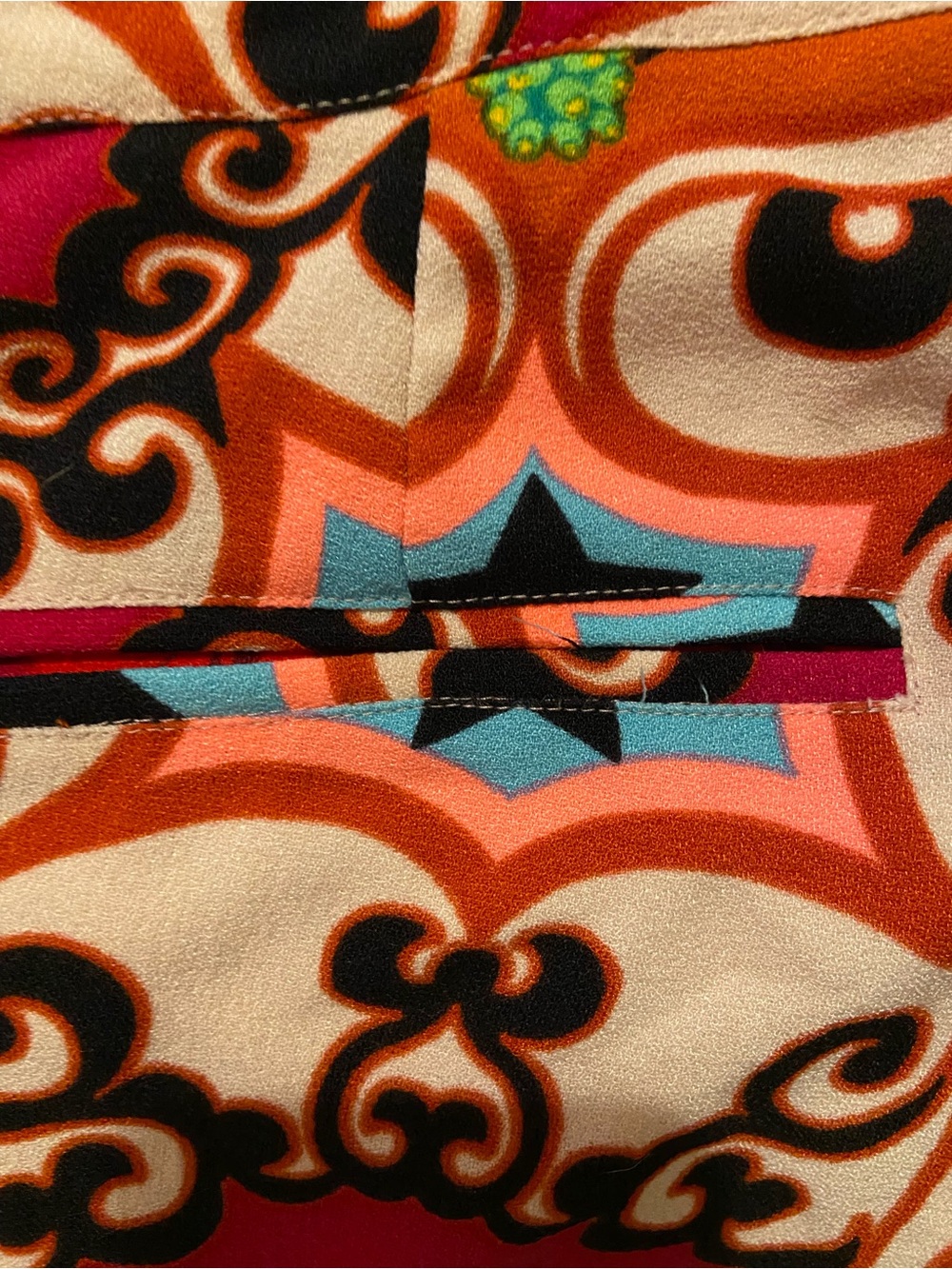 COOLEST PANTS EVER Manoush Bold Red Floral-Print Cropped Pants - Picture 3 of 8